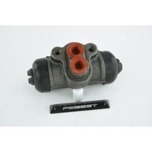 Suzuki Escudo SQ416V-3 Rear Right Wheel Brake Cylinder